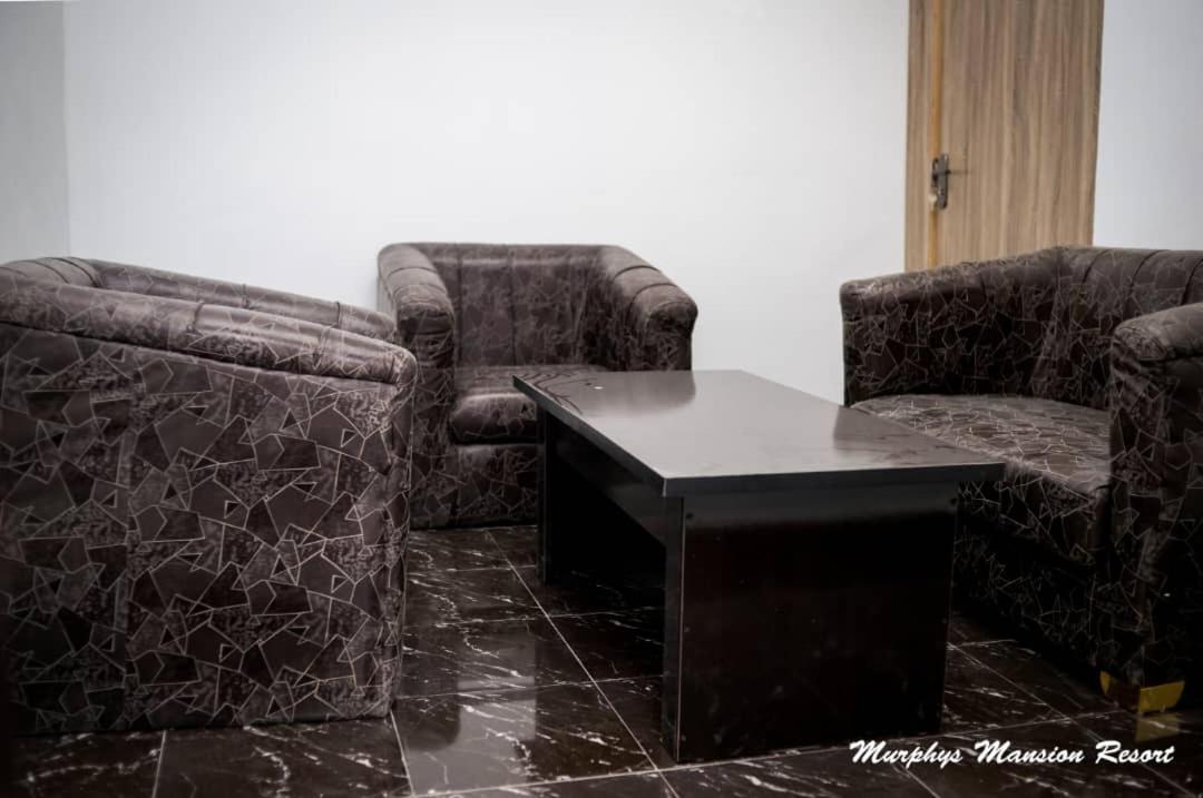 Murphy'S Mansion Resort Umuahia Exterior foto
